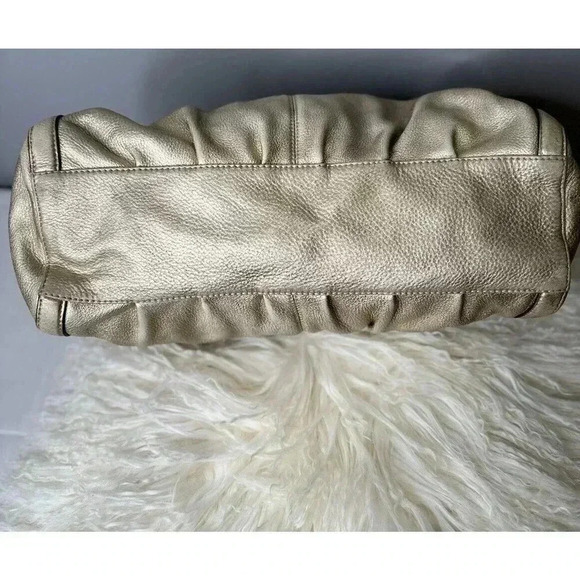 B Markowski Metallic Silver Color, leather Satchel Handbag, Designer Handbag - Picture 9 of 16